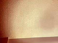 बॉस ने सेक्रेटरी को झुककर टांगें फैलाई चूत चाटते पकड़ा!