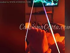 بحب البحر بس ناس بتبول حوالين