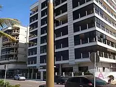 Angel Lima fucks Tigrão on bar counter