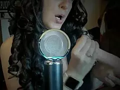 hypnotic blowjob session where the dominatrix shows sucking techniques while hypnotizing.