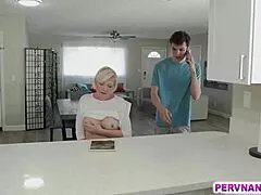 Bree's slutty massages lead to passionate oral and handjob pleasure