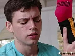 i had my first hardcore with an amateur teen 18+ stretching me in the bathtub