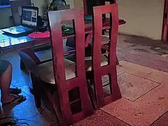 apurate hijastro meteme la verga estoy arrecha madrastra cachonda latina tiene sexo con su hijastro aprovechando que no ahi nadie en casa sexo real casero amateur