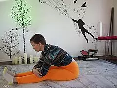 mature european babe teaches yoga lesson 345