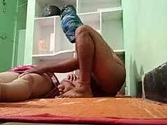 i'm the latina mature wife, and i made a secrit sex vid at home with my bhabhi