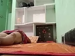 i'm the latina mature wife, and i made a secrit sex vid at home with my bhabhi