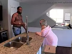 Why does Jovan Joran bang Dee Siren on her last day?