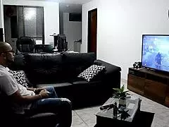 my boyfriend plays ps4, i tease his dick