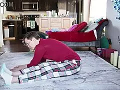 yoga lesson turns into big ass milf pussy play