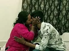 Indian milf Kamwali Bhabhi drilled hard by young manager today!