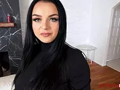 페이튼 프리슬리 마이크 만치니랑 내부사정 뭐 할까