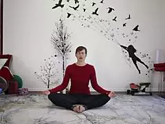 Yoga lesson 355 turned wild 😜