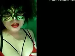 Milf with big natural tits and sexy ass in homemade video