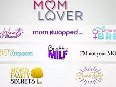 Taking Care Of My Stepmom's Pussy With Big Tits And Cumshot