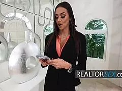 realtor fucks client to get over her ex - armani