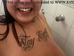 foi tomar banho e quis testar o chuveirinho no cu - mary jhuana 😈