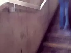 i'm a milf with green eyes and a tasty ass