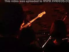 Milf japonesa domina deepthroat en escena de acción heterosexual dura