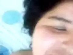 Arrecha MILF flaunts curves