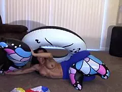 ALEXIS RAIN GRINDING TILL ORGASM WITH BODYBUILDER!!