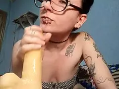 Skinny hot milf wants your big load on webcam 😈