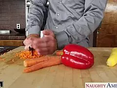 Busty brunette cutie Jessica Jaymes gets hardcore fucking