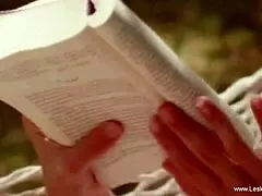 I love outdoor sex with my tan girlfriend