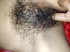 Wow, Indian bhabi’s beautiful pussy gets fast action, so hot! 🔥