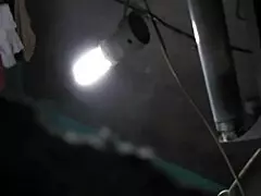 Büyük memeli genç 18+ anne duşta çıplak