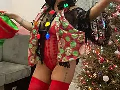 Anna Maria's mature Latina Christmas special in red lingerie