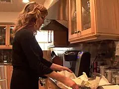 Milf Lesbian Cougar Devours Young Pussy in Steamy Girl-on-Girl Action!