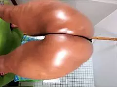 Soft Big Ass Milf Teases with Sensual Twerk Moves