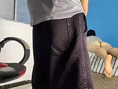 madrasta gostosa teases with tight ass for stepson's hard cock