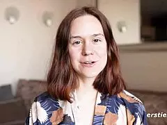 anca's shaved pussy gets a deep dildo pounding in solo german amateur session