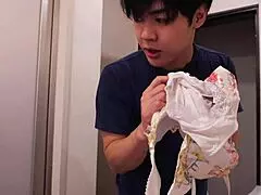 Japanese beauty Sakura Minami unleashes erotic body for steamy blowjob