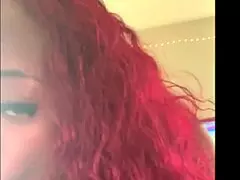 Våt munn stemor suger og leker med buttplug 😈