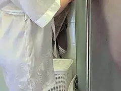 Cuckold Watches Plumber Seduce Wife With Huge Cock For Deepthroat