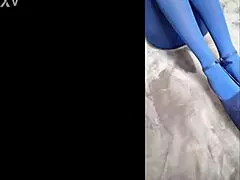 Milf Perfect Body With Pantyhose And Eight Inch Heels