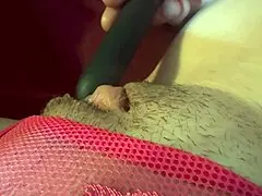 Artemisia ama jugar ardiente con su coño en solitario