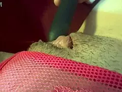 Artemisia ama jugar ardiente con su coño en solitario