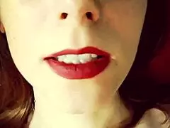 Busiga Adelines befruktningfantasi med milf-stön