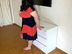 Experienced stepmom skillfully handles stepson’s monster cock with natural tits in hot homemade action for ultimate pleasure.