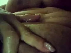 I am a Colombian MILF pleasuring myself intensely with my fingers.