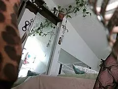 मैं बाहर अपनी चूचियाँ फ्लैश करती हूँ और उससे चोदवाती हूँ, मुझ पर कमशॉट, जेना लारोज स्टाइल