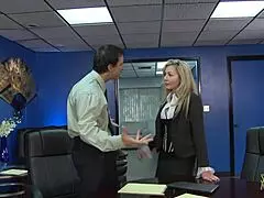Beautiful milf lets boss fuck her in office 😏