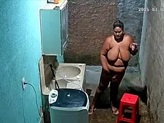 i accidentally saw my stepmom shaving her pussy on hidden camera