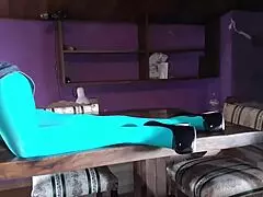 wanna see milf's sexy legs in pantyhose on table?