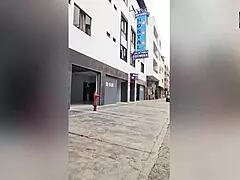 Extranjera Gordita Shows Tits for Hotel Hookup Job