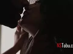 Wow, Watch This Curvy MILF Show Tiny How Real Kissing Feels!