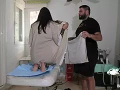 i love that milf massage ending with pussy play